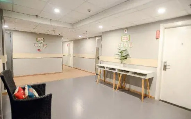 Xi'an diaphragm apartment