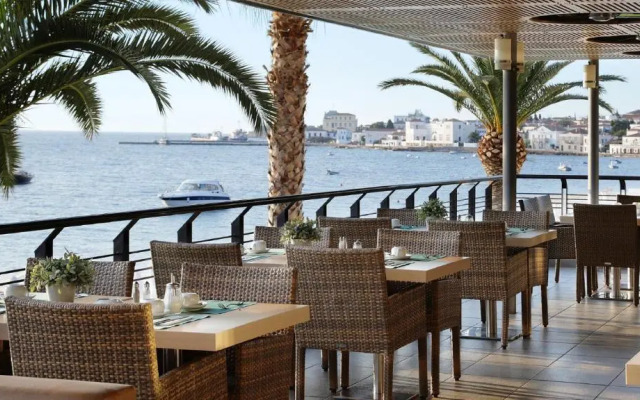 Spetses Hotel