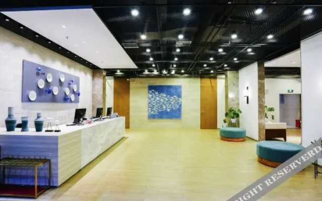 Yuejia Holiday Hotel (Yalong Bay Hehong Holiday Sunshine Branch)