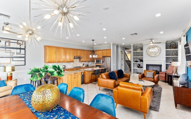 Rvh_374r Golden 6 Bedroom Home