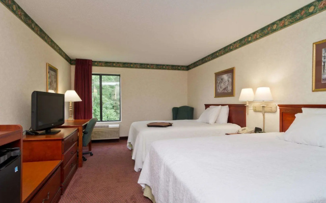 Spark by Hilton Newcomerstown