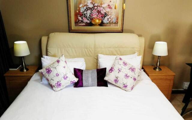 Willow Manor Brits Guest House