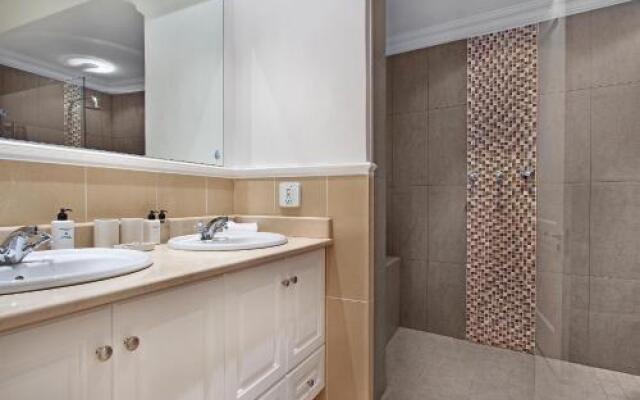 Upper House - Camps Bay