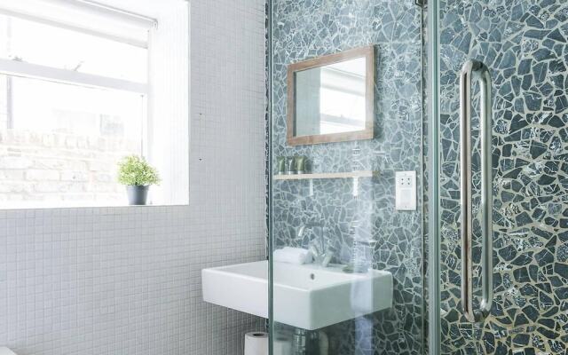 Fabulous 2BR Flat near Notting Hill