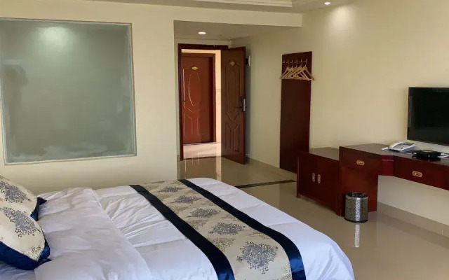 Yipin Holiday Hostel