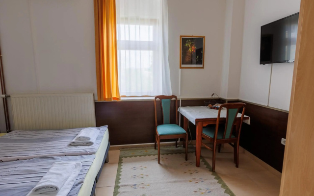 Apartments Villa Kobilj