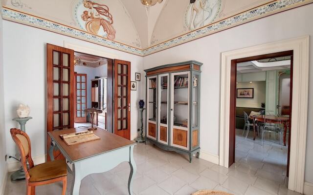 Cst004 in Castro With 3 Bedrooms and 2 Bathrooms