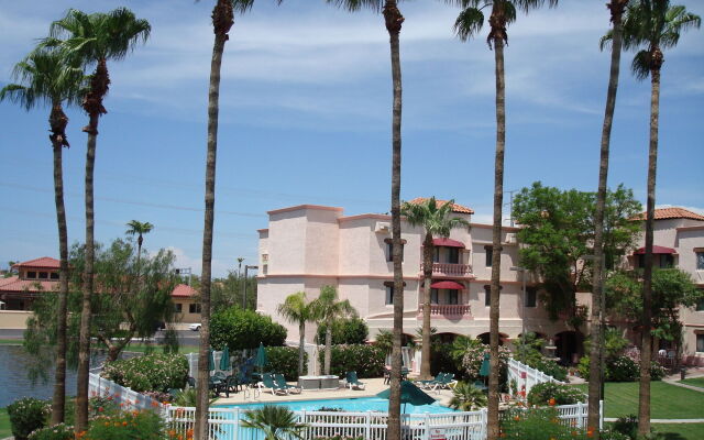 Windmill Suites Surprise - Phoenix, Ascend Hotel Collection
