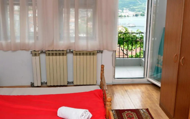 Villa Saraj