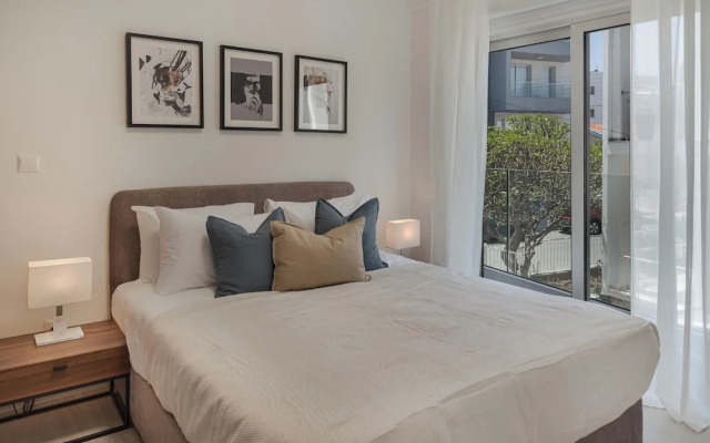 Phaedrus Living: Travertine Residences 101