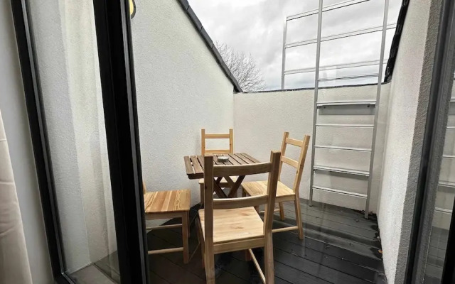 Luxury 1BR Near Fashion District by Oneluxstay