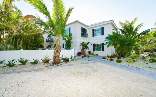 Beach Club Breeze by SKLRP