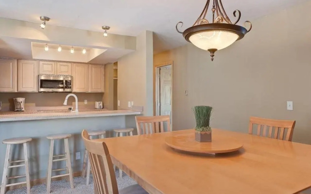 Longbranch 201 Condo with Pool & Hot Tub