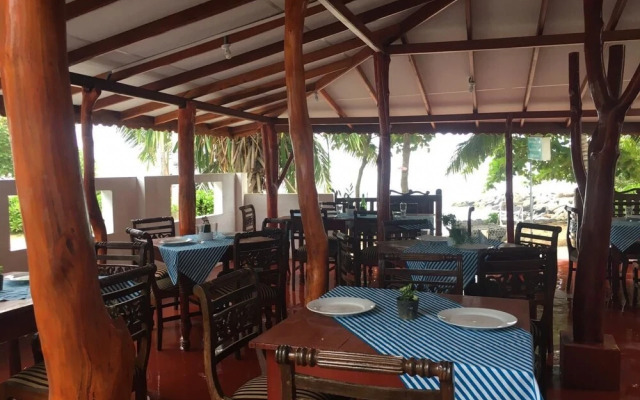 Blue Whale Beach Hotel