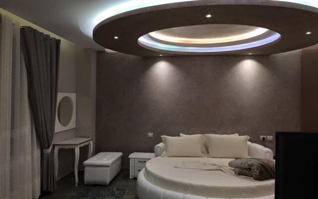 Alpet Hotel