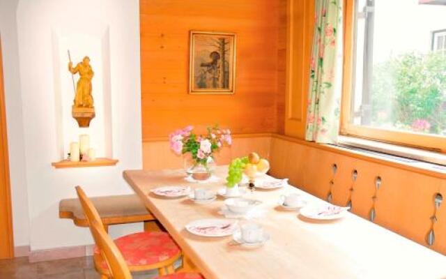 Ahorn Chalet