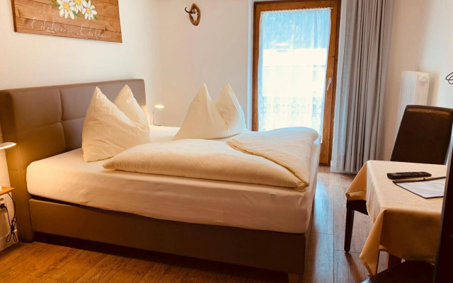 Pension Jagerhof - Sommercard Inkl - 5 Min zum Hochzeiger