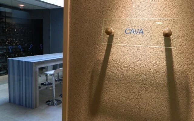 BA Hollywood Apartments