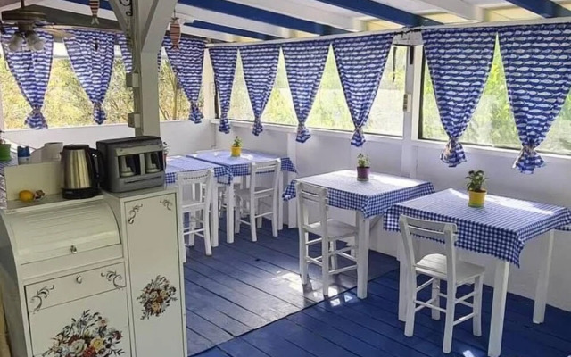 Ahinos Butik Hotel
