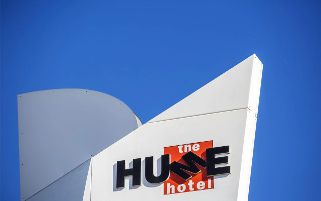 Nightcap at Hume Hotel