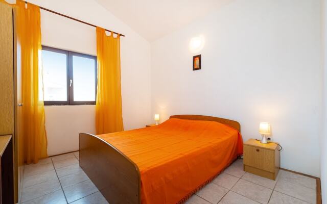 Apartments Valy 4 Center Novalja