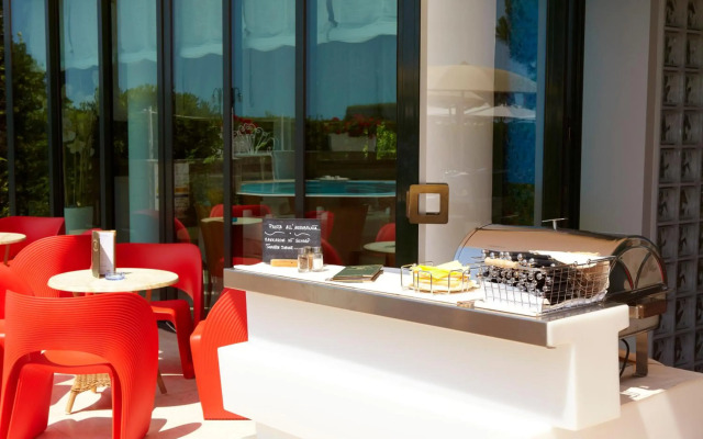 Hotel Serenella