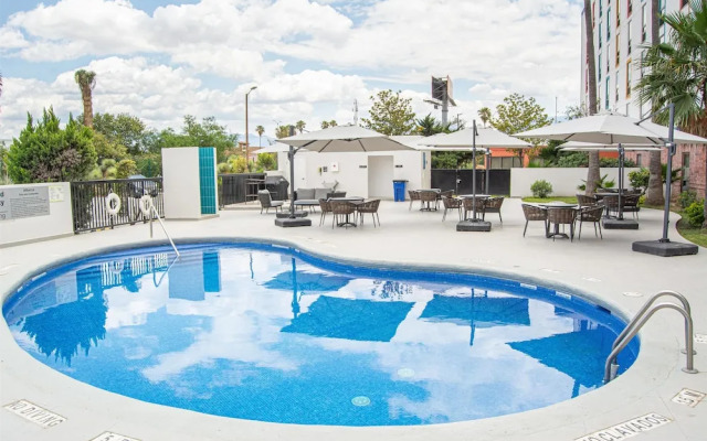 Hampton Inn by Hilton Saltillo Airport Area