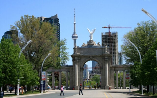 Grand Royal Condos - Toronto