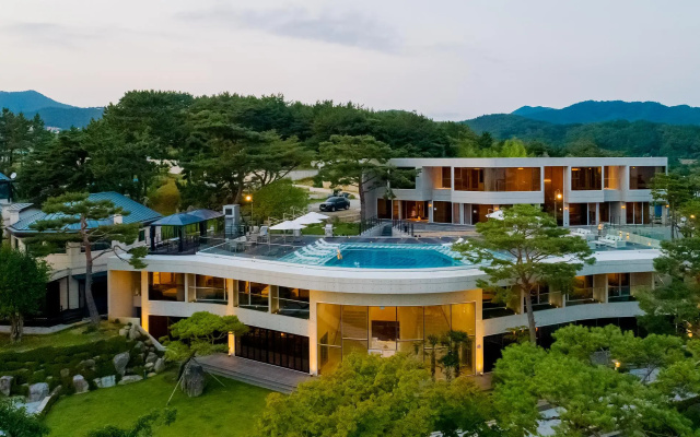 Hansan Marina Resort Gosung