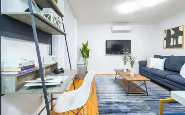 26-1c Gramercy Large 1BR WD