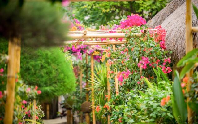 Bambu Cottages