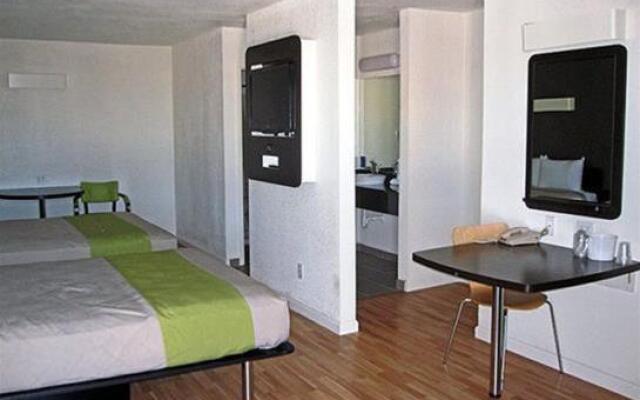 Homegate Studios & Suites