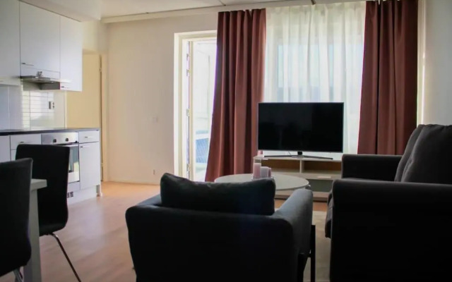 Modern apartment with Sauna, near Transit Hub/Dixi