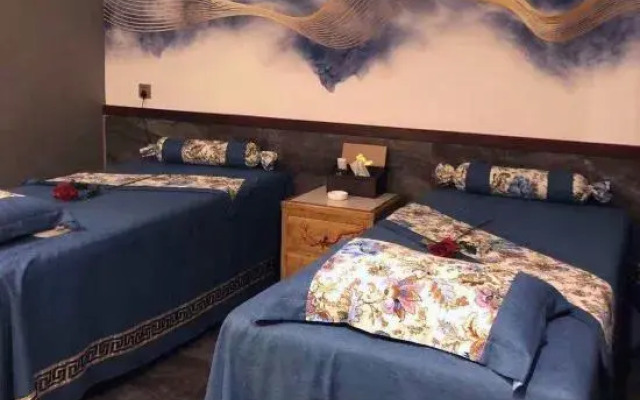 Ji Sheng Hotel