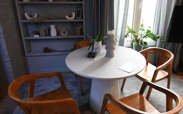 Cheap Luxury Stay From 50 Pppn