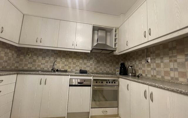 Cassiopeia - Glyfada Apartment