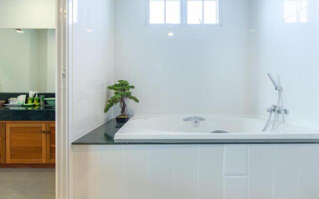 Kanchanaburi City Hotel