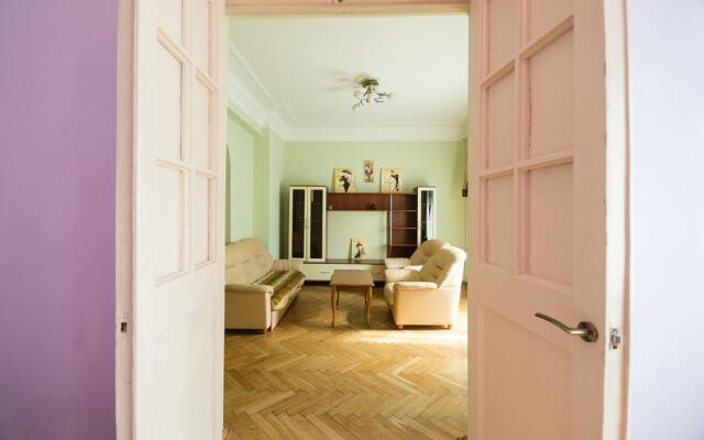 Kiev Accommodation Apartments on Prorizna st