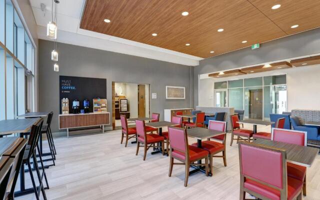 Holiday Inn Express Kingston West by IHG
