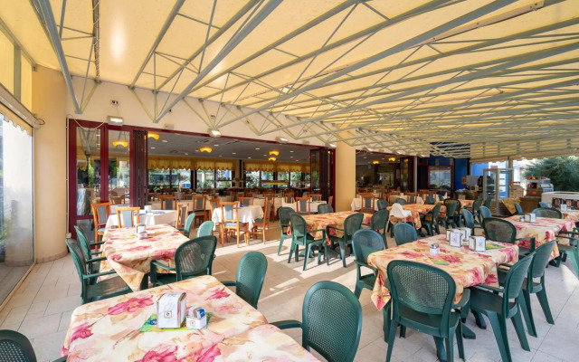 Aparthotel Planetarium Resort
