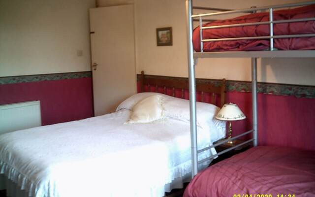 Wheatsheaf House Bed & Breakfast