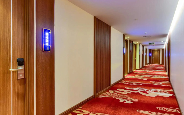 Regalia Gold Hotel