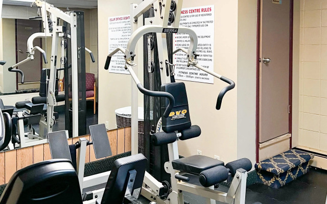 Econo Lodge Motel Village