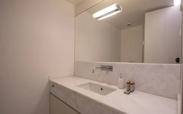 Castelo Superior Two Bedroom Apartment