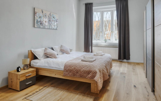 City Twenty 2bdr Apartment by Irundo