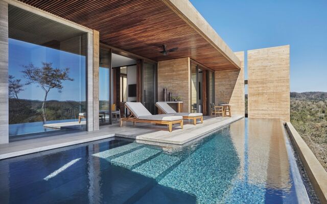 Four Seasons Resort Tamarindo