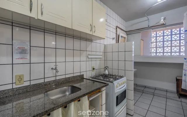 2BR apt 180m Beach BBQ & Garage Eru032