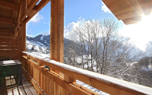 Luxury Apartment With Jacuzzi in the Heart of Huez Village