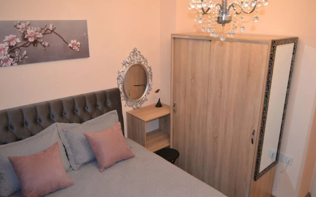 Family Apart Hotel "2022"