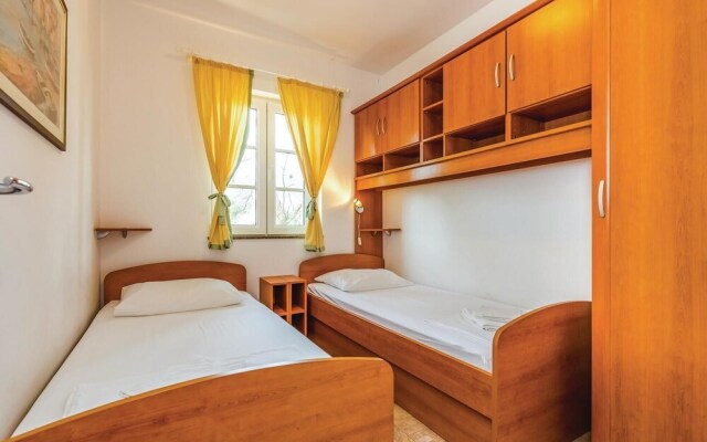 Nice Home in Banjol With Wifi and 2 Bedrooms